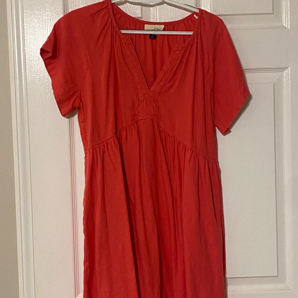 Universal Thread Coral V-Neck Blouse